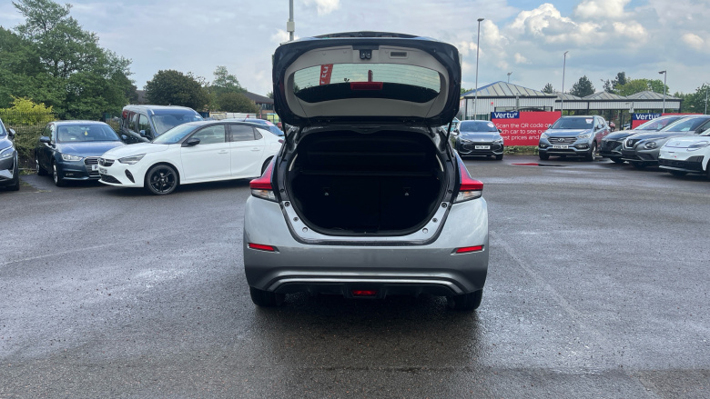 Nissan LEAF 110kW Tekna 39kWh 5dr Auto Electric Hatchback